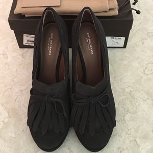 Bottega Veneta Oxford Suede Wedge Pumps Sz 39.5